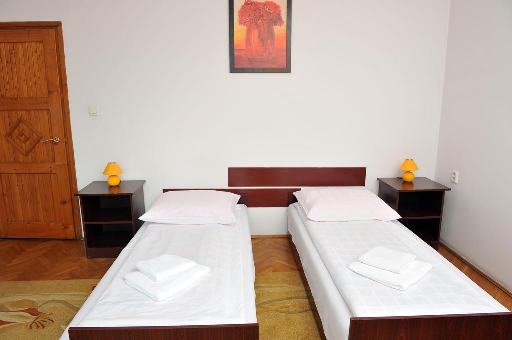 Krystyna Hotel Krakow Ruang foto